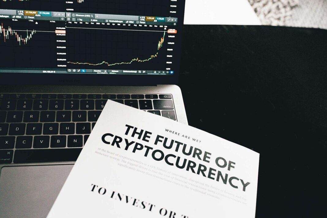 Guide on reading and evaluating a cryptocurrency whitepaper for coin investment.